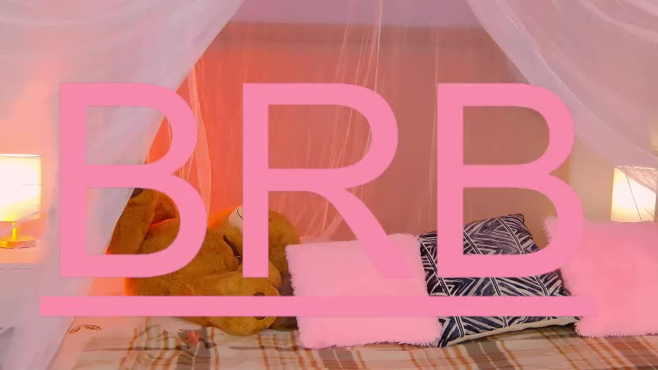 strawbunnybite Webcam Chat July 31, 2026