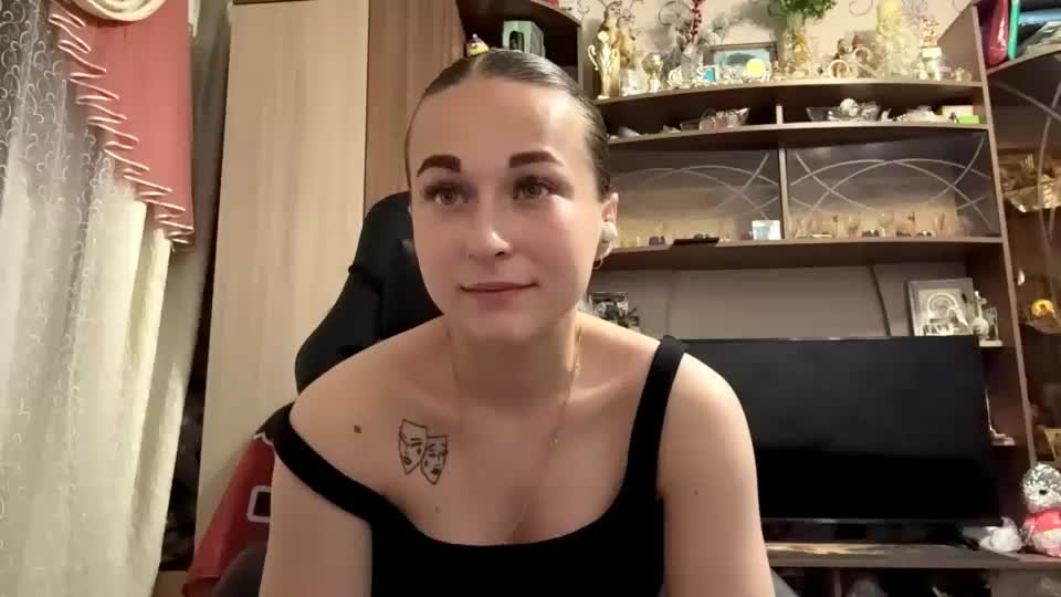 marlenahuit Webcam Chat July 31, 2026