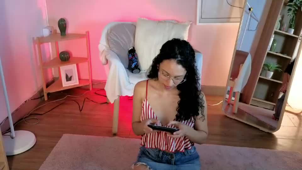 violet__15 Webcam Chat July 31, 2026
