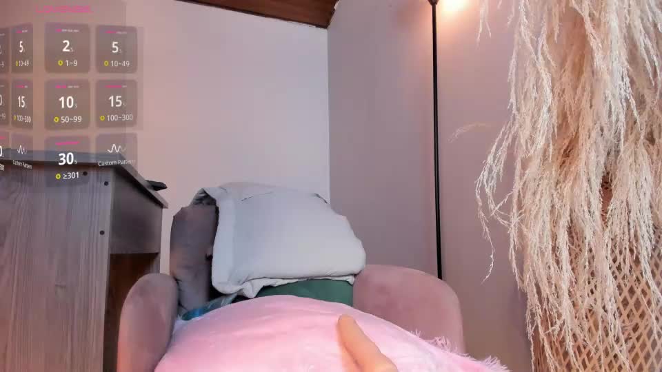 lilit_noir Webcam Chat July 31, 2026