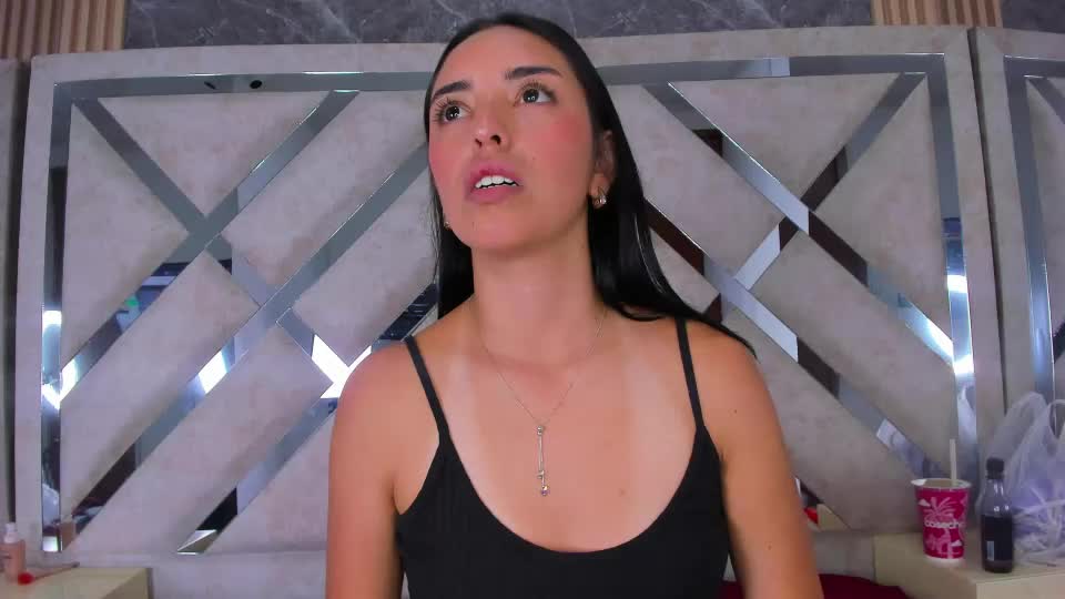 violeta_harlow Webcam Chat July 31, 2026