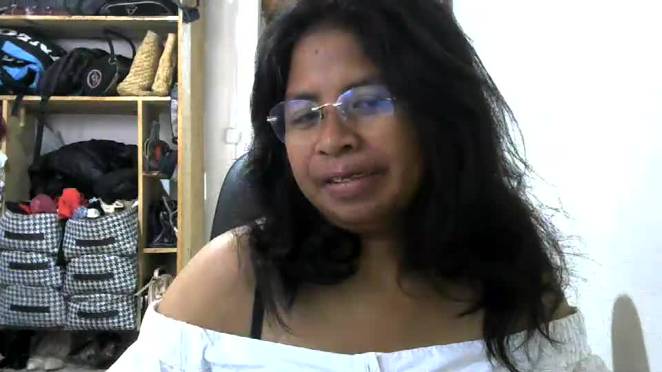 liora_selenex Webcam Chat July 31, 2026