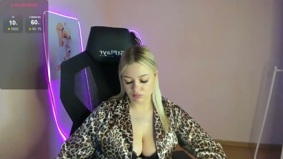 ameliepeach Webcam Chat July 31, 2026