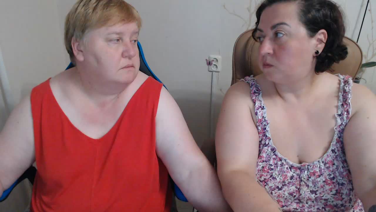 XMollyJaneEX Webcam Chat August 1, 2026