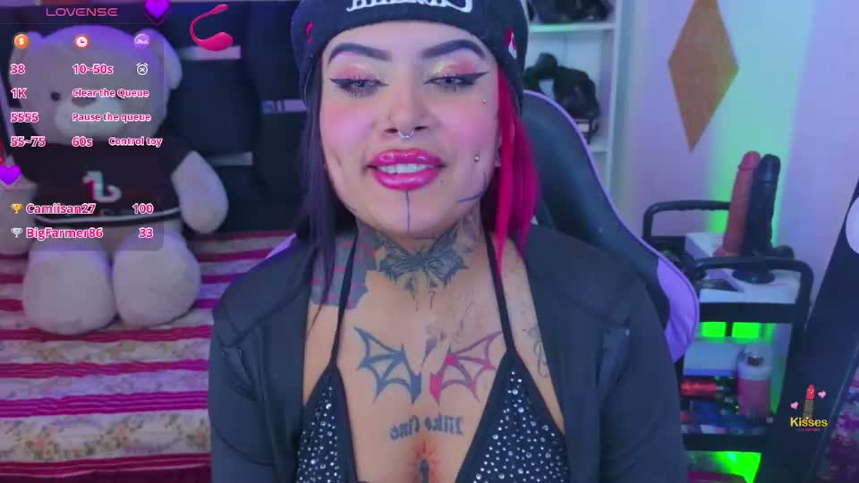 lauri_ink Webcam Chat August 1, 2026