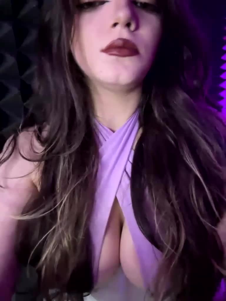 GothTits Webcam Chat August 1, 2026