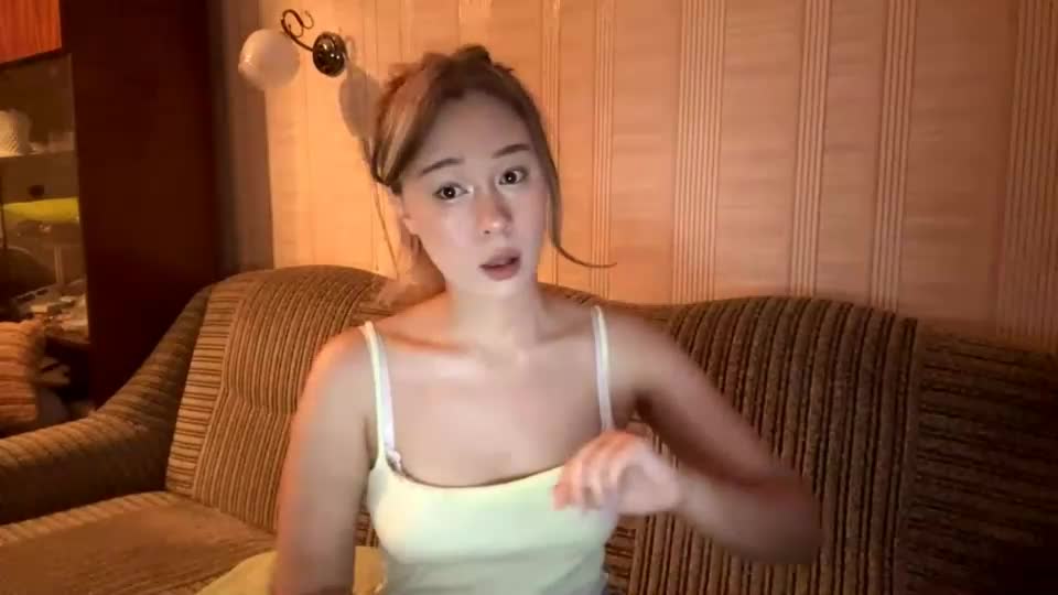 juliettegussow Webcam Chat August 2, 2026