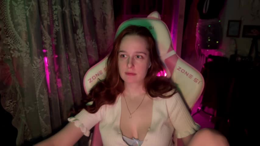 pearl_princess_ Webcam Chat August 2, 2026