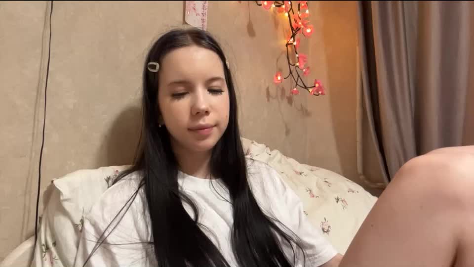 estellezdebski Webcam Chat August 2, 2026