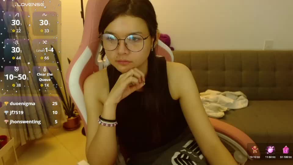 azu_chan Webcam Chat August 2, 2026