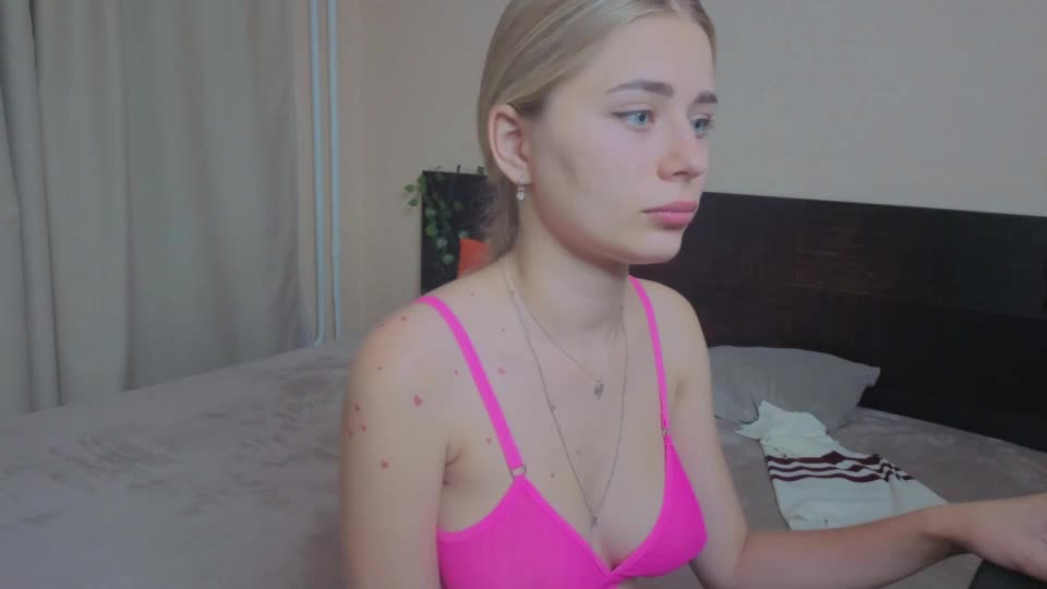 hot_kittie_hot Webcam Chat August 2, 2026