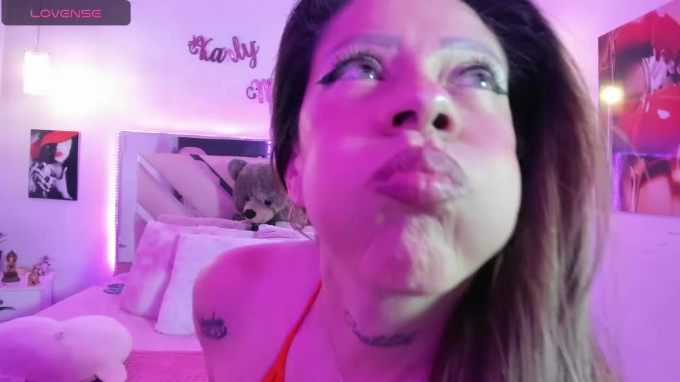 karly_moonn Webcam Chat August 2, 2026