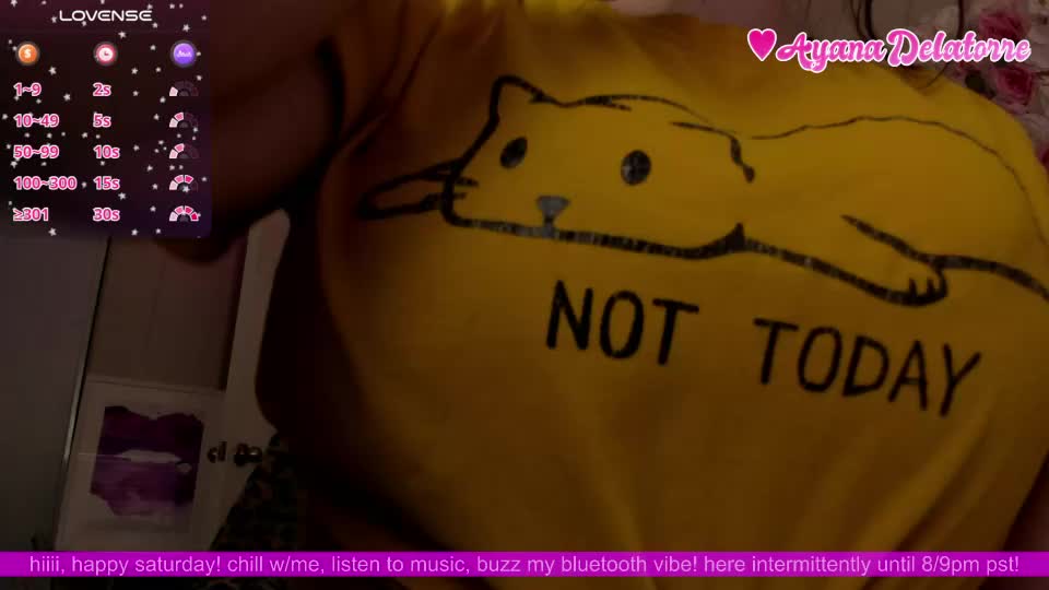 queenayana Webcam Chat August 2, 2026