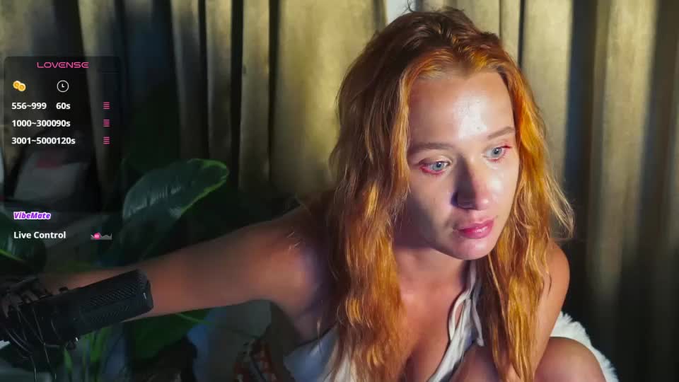 emmyfoxxofficial Webcam Chat August 2, 2026