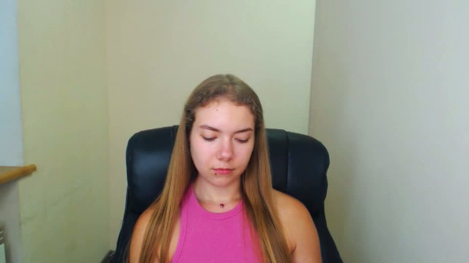 zoey_deuttch Webcam Chat August 3, 2026