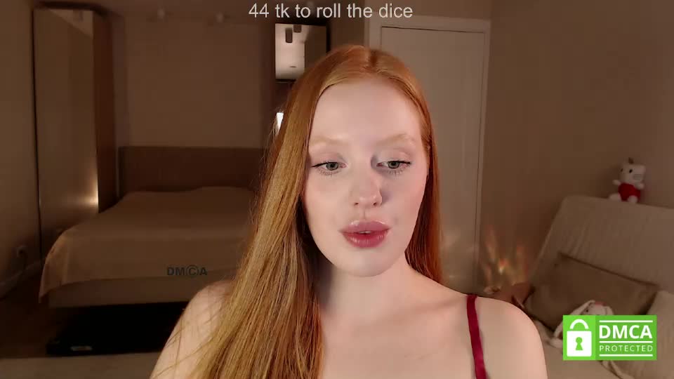 lulu_moons Webcam Chat August 3, 2026