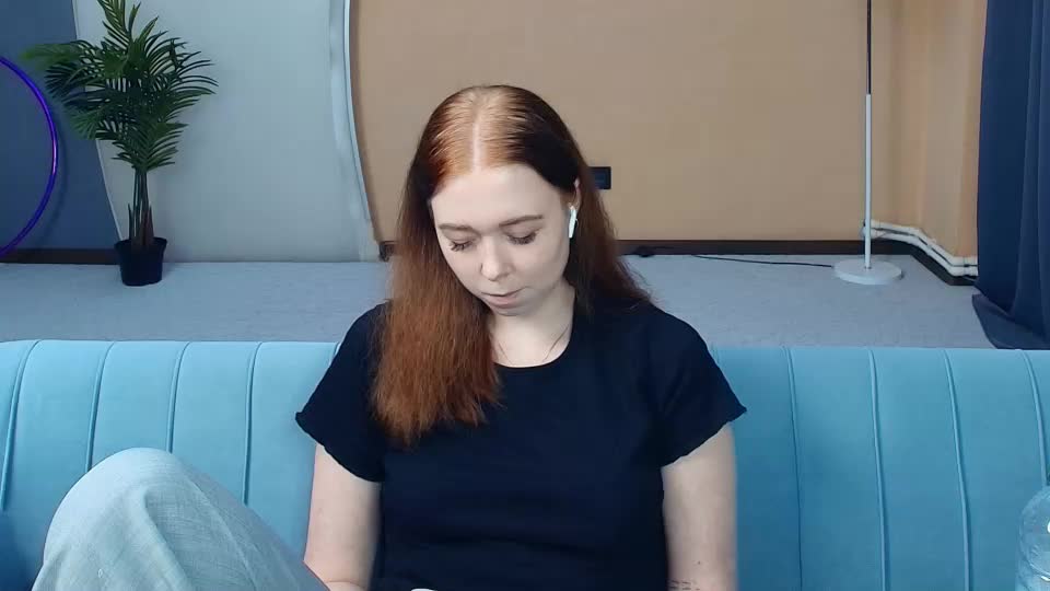 nelliemathers Webcam Chat August 3, 2026