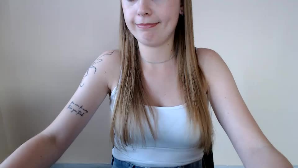 funemma000 Webcam Chat August 3, 2026