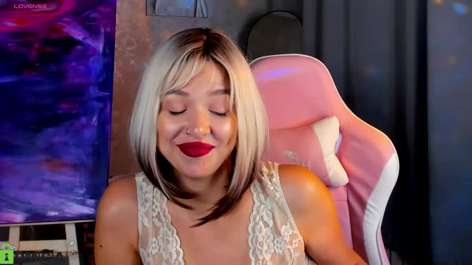 megan_fosterr Webcam Chat August 3, 2026