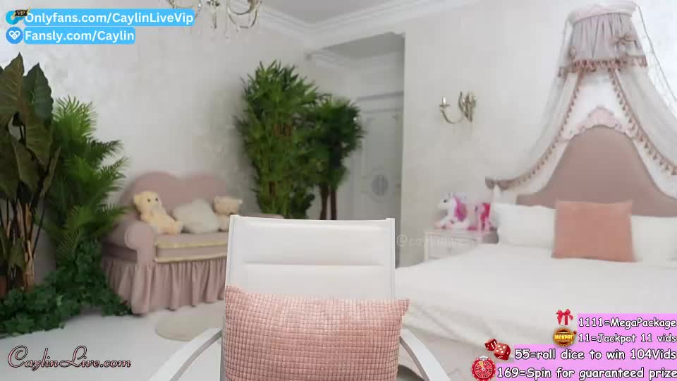 caylin Webcam Chat August 4, 2026