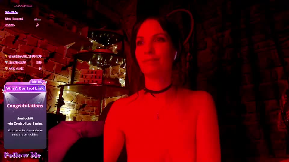 giselebonnet Webcam Chat August 4, 2026