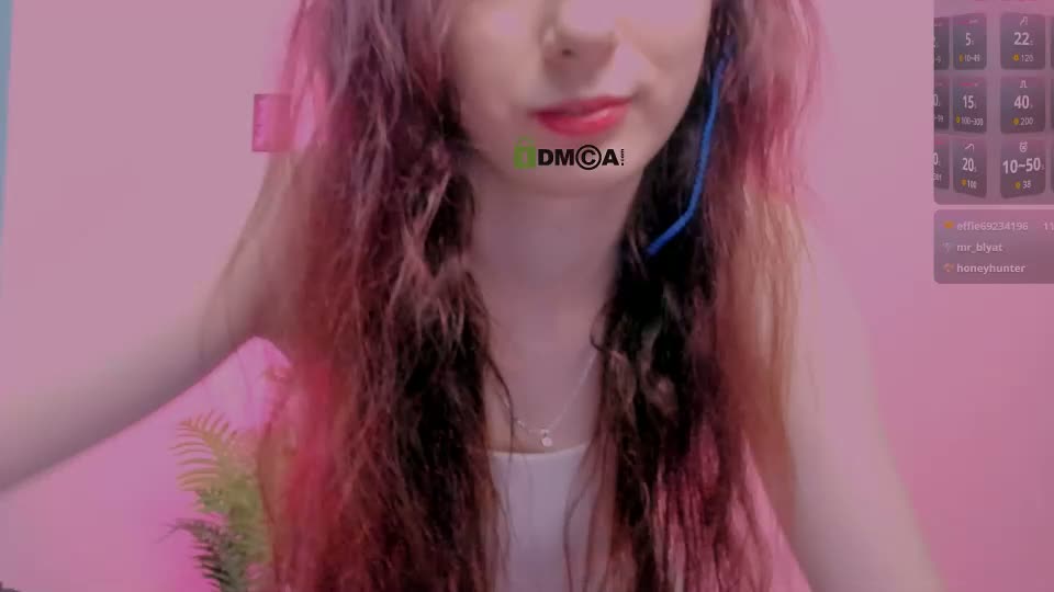 nami_glow Webcam Chat August 4, 2026