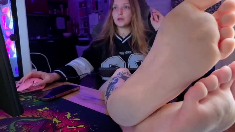 kate__walker Webcam Chat August 4, 2026