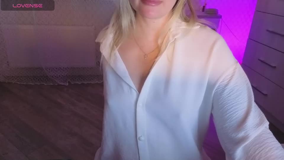 lisenok26 Webcam Chat August 4, 2026