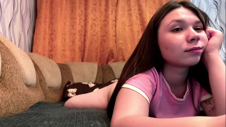 carleegarbutt Webcam Chat August 4, 2026
