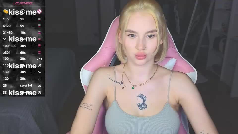 barbieee_doll Webcam Chat August 4, 2026