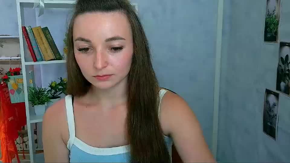 kiss_shy Webcam Chat August 4, 2026