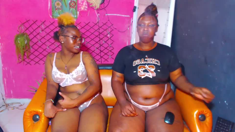 ebony_chayna Webcam Chat August 4, 2026