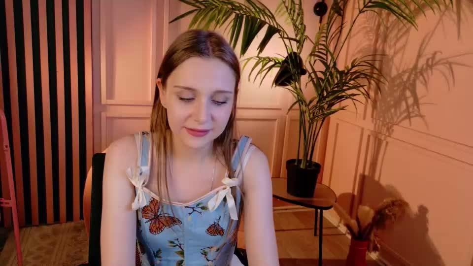 hollywheeler_ Webcam Chat August 4, 2026