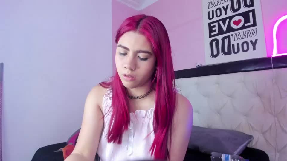 siena_fox Webcam Chat August 4, 2026