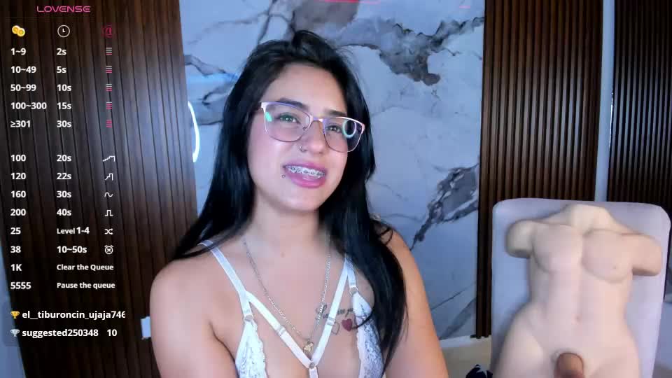 gabyhott_ Webcam Chat August 4, 2026