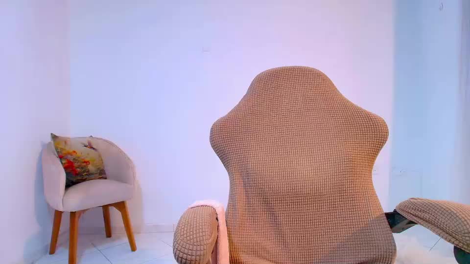 cocosquirt_7 Webcam Chat August 4, 2026