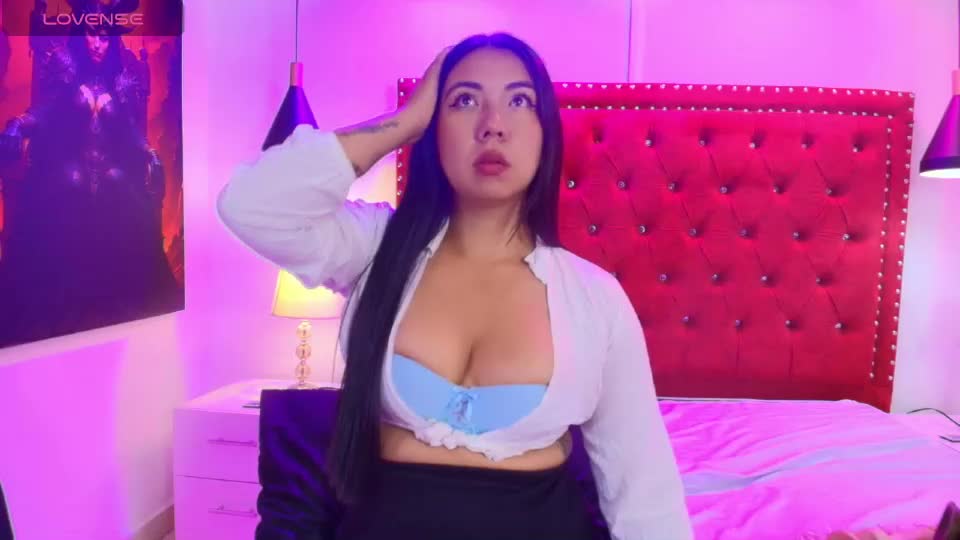isa_mey Webcam Chat August 5, 2026