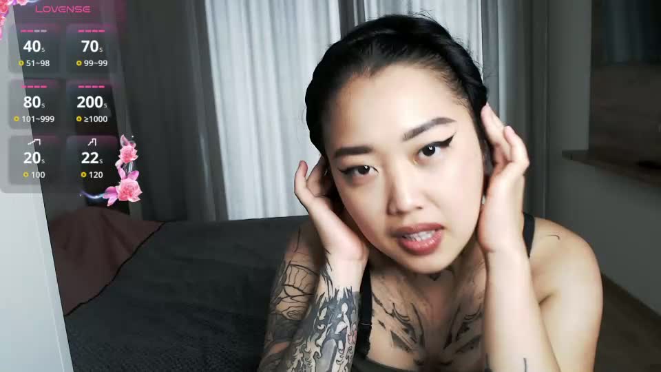 lillgothbaby Webcam Chat August 5, 2026