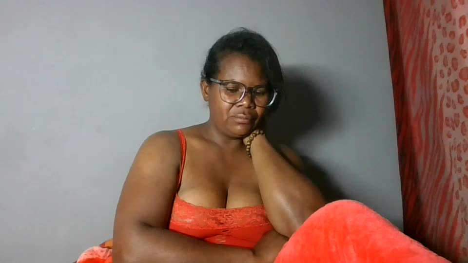 sandratiana Webcam Chat August 5, 2026