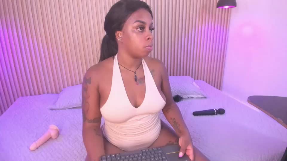 katalella___murillo Webcam Chat August 5, 2026