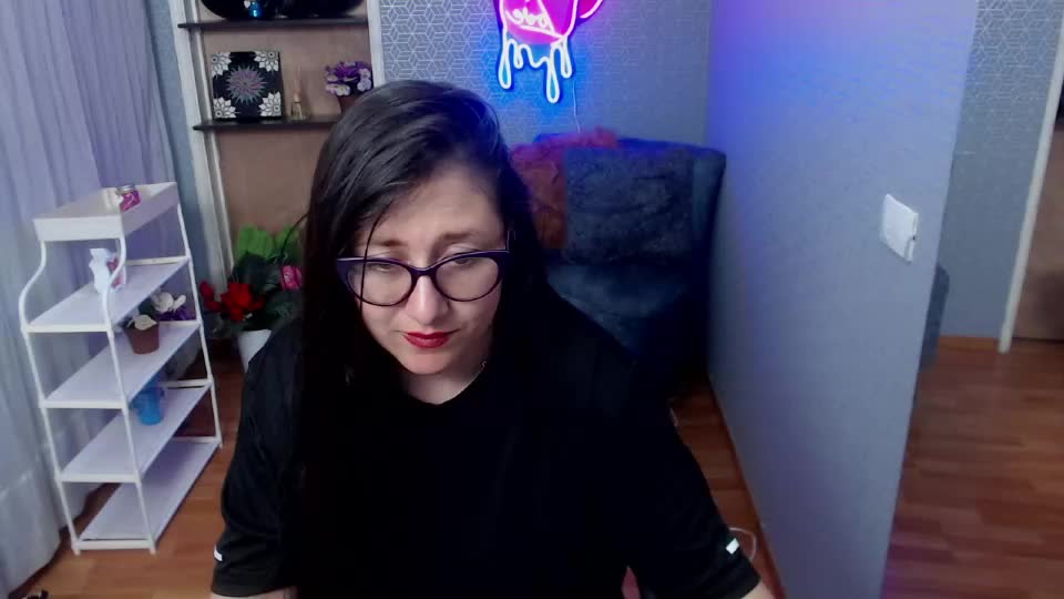 nicolle_silva Webcam Chat August 5, 2026