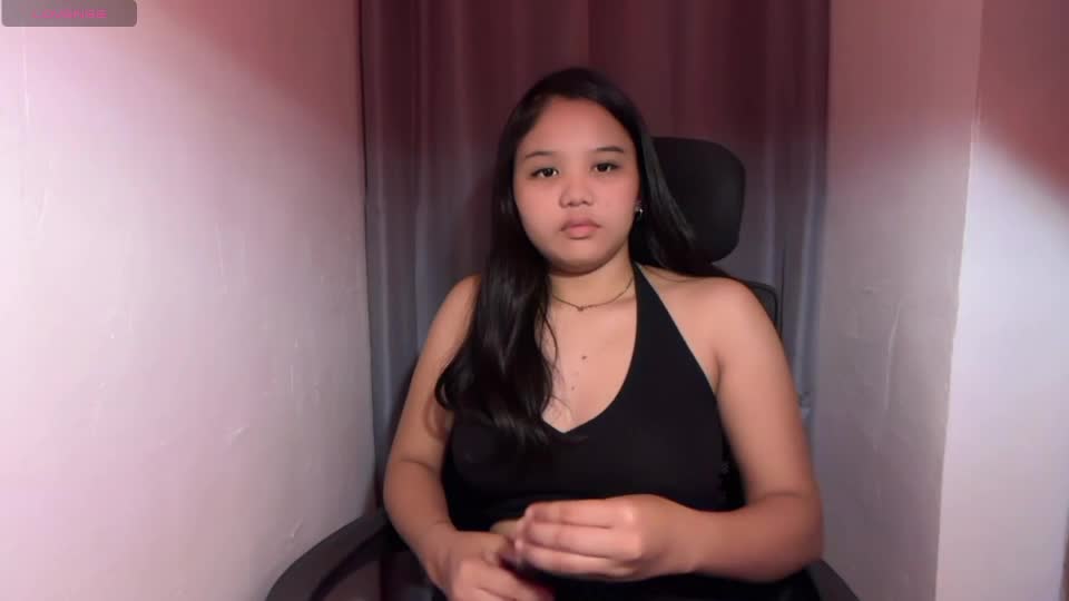 yournaughty_leigh Webcam Chat August 5, 2026