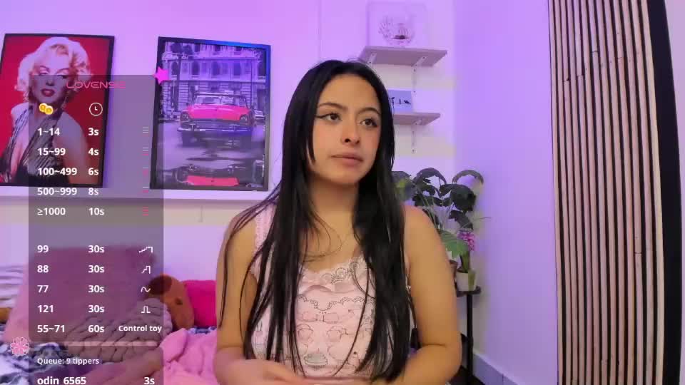 nina_petitte Webcam Chat August 5, 2026