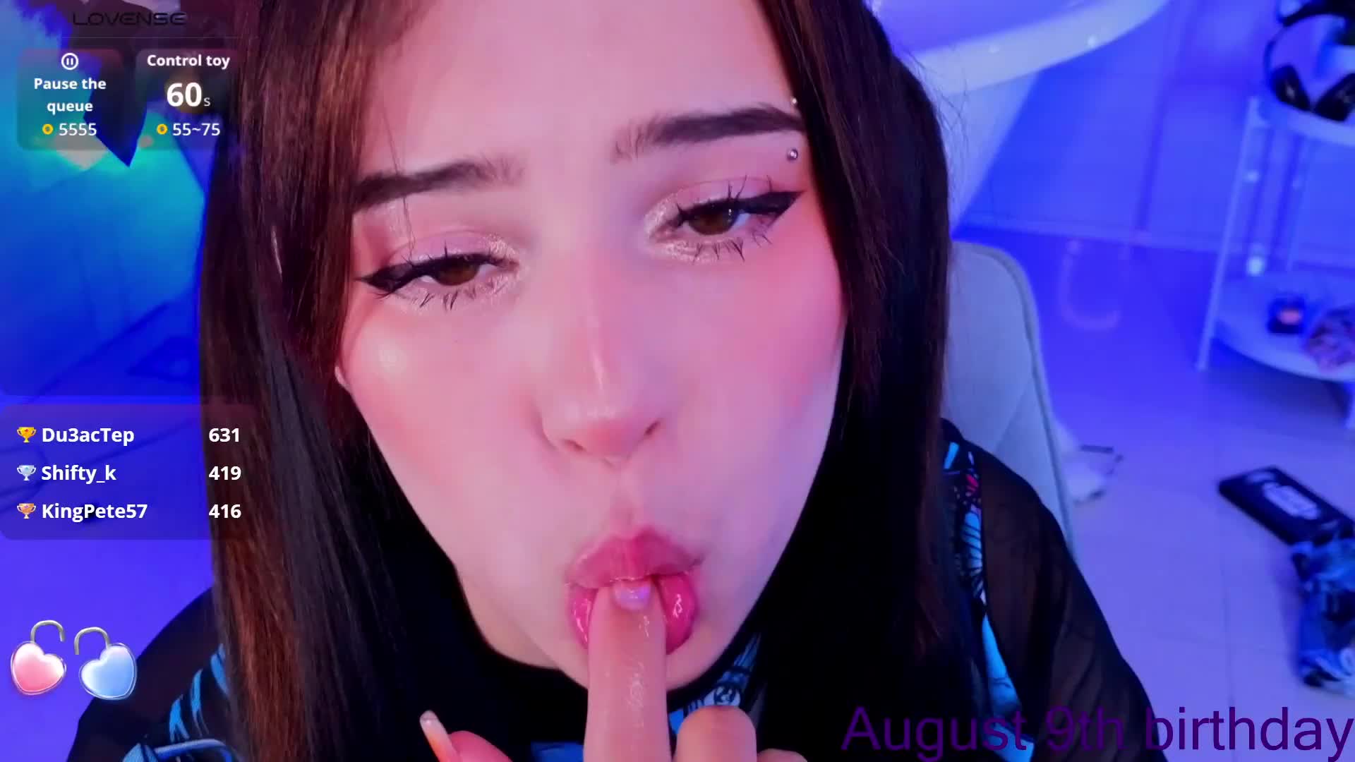CoralineJones Webcam Chat August 5, 2026