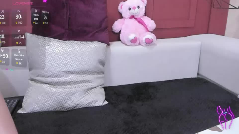 zamantafox Webcam Chat August 5, 2026