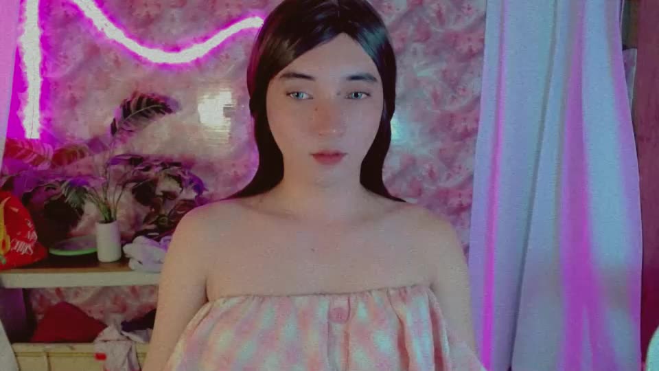 onelesslonelygirl69 Webcam Chat August 5, 2026