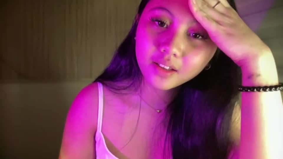 thelifeof_kiara Webcam Chat August 5, 2026