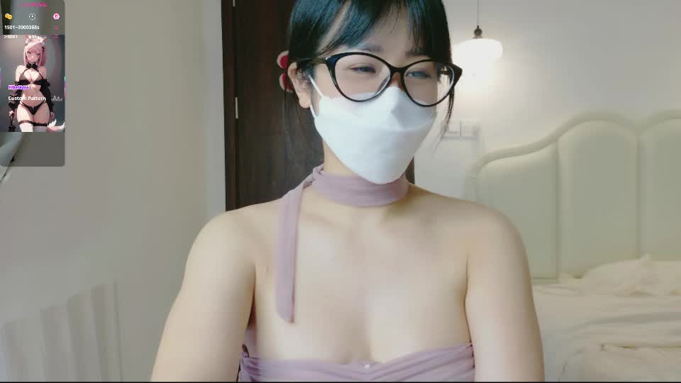 strawberry_loveee Webcam Chat August 5, 2026