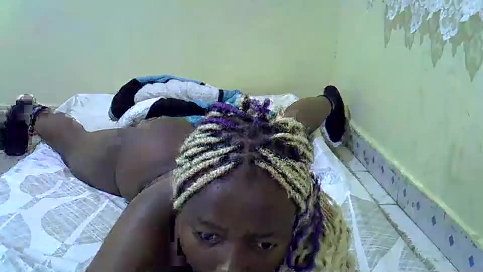 trysha_babe Webcam Chat August 5, 2026