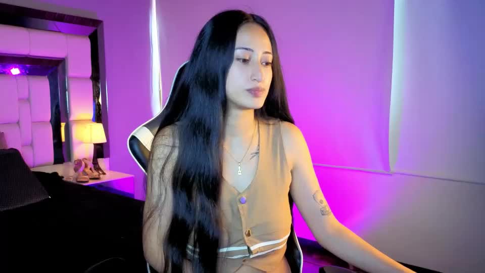 violetskinny Webcam Chat August 5, 2026